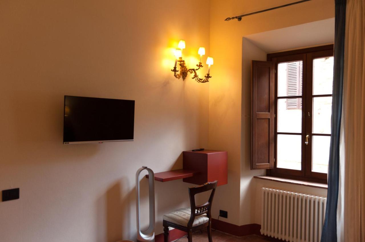 Palazzo Benucci Bed & Breakfast Сан Джиминяно Екстериор снимка