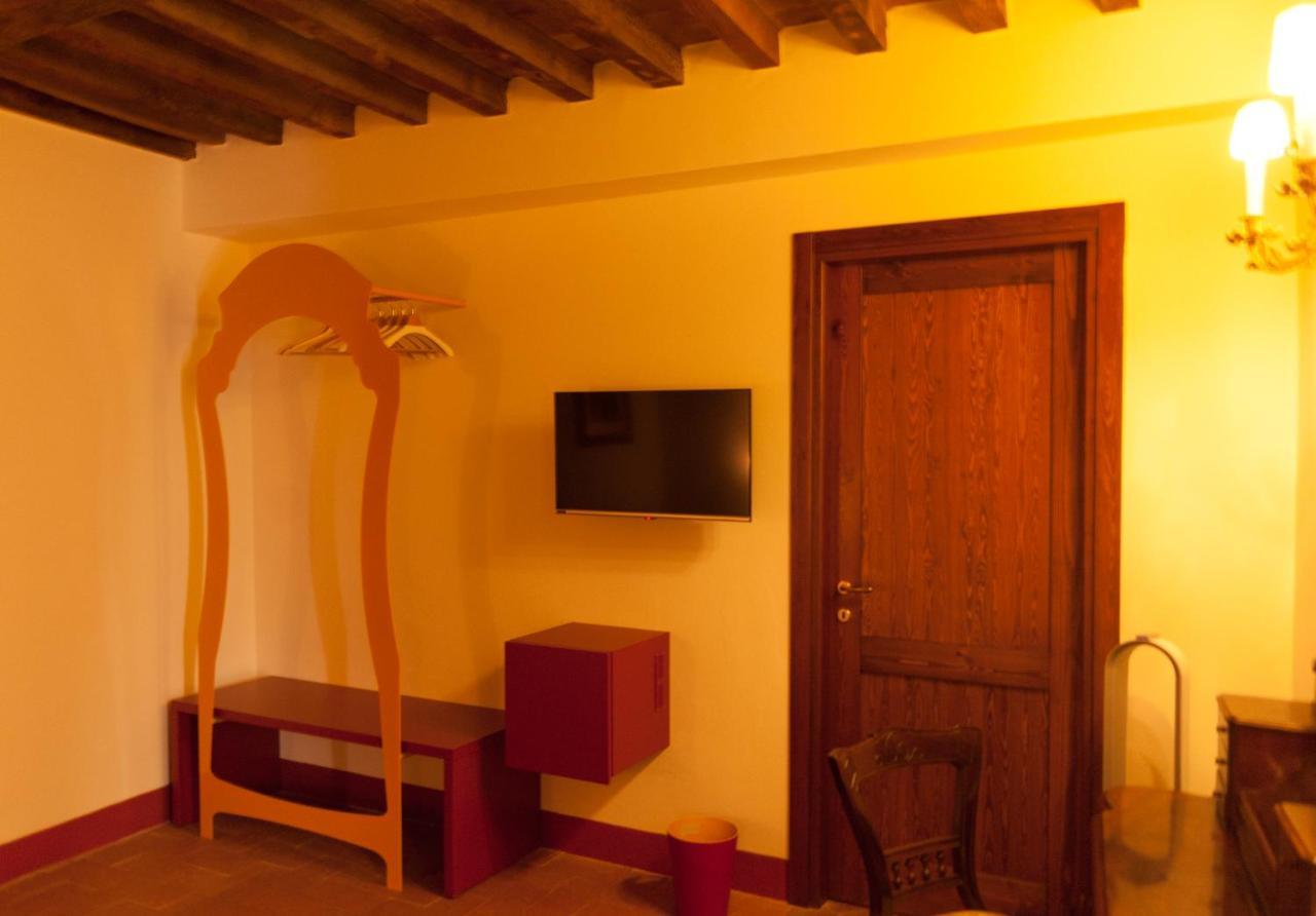 Palazzo Benucci Bed & Breakfast Сан Джиминяно Екстериор снимка